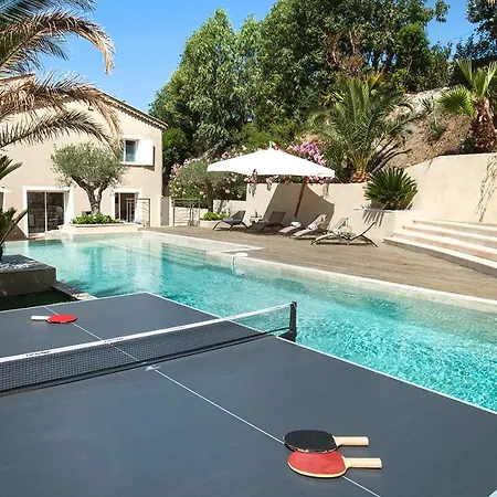 Prestigious Sea View Villa *