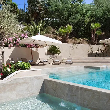 Prestigious Sea View