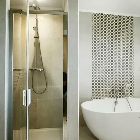 Prestigious Sea View