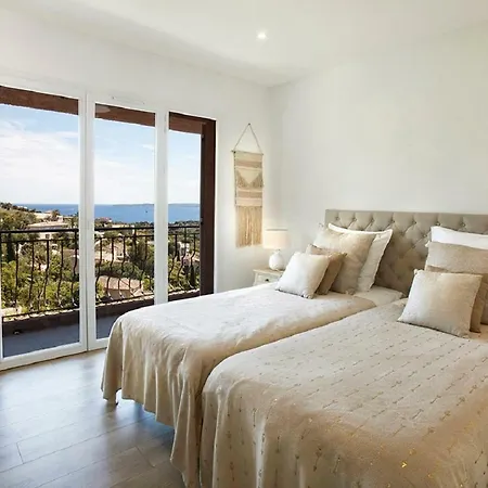 Villa Prestigious Sea View