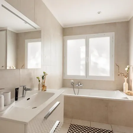 Prestigious Sea View * La Garonnette-Plage