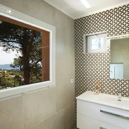 Villa Prestigious Sea View