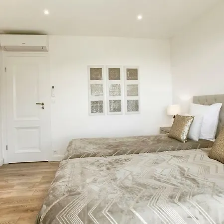 Prestigious Sea View