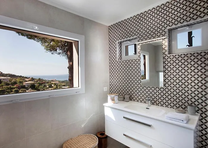 וילה Prestigious Sea View *